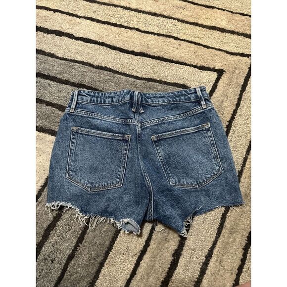 Good American GOOD CUT-OFF SHORT INDIGO 109 GGS235TSize 4/27 Inseam 3" - Picture 3 of 5